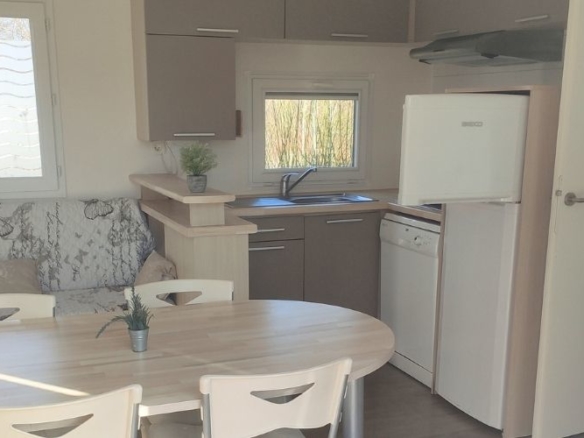 Achat mobil-home neuf ou d’occasion en Baie de Somme – Proche de Paris, Saint-Valery-sur-Somme, Le Crotoy, Amiens, Cayeux-sur-Mer, Fort-Mahon-Plage, Quend-Plage, Mers-les-Bains, Ault, Abbeville et Rue.