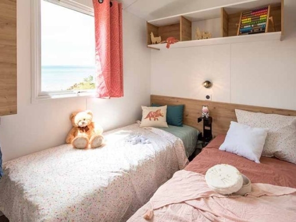 Achat mobil-home neuf ou d’occasion en Baie de Somme – Proche de Paris, Saint-Valery-sur-Somme, Le Crotoy, Amiens, Cayeux-sur-Mer, Fort-Mahon-Plage, Quend-Plage, Mers-les-Bains, Ault, Abbeville et Rue.