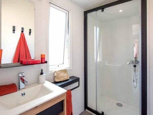 Achat mobil-home neuf ou d’occasion en Baie de Somme – Proche de Paris, Saint-Valery-sur-Somme, Le Crotoy, Amiens, Cayeux-sur-Mer, Fort-Mahon-Plage, Quend-Plage, Mers-les-Bains, Ault, Abbeville et Rue.