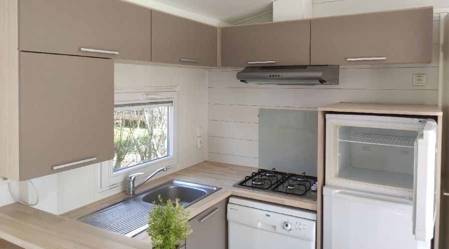 Achat mobil home baie de somme | Mobil-home LOUISIANNE Tamaris Achat mobil-home neuf ou d’occasion en Baie de Somme – Proche de Paris, Saint-Valery-sur-Somme, Le Crotoy, Amiens, Cayeux-sur-Mer, Fort-Mahon-Plage, Quend-Plage, Mers-les-Bains, Ault, Abbeville et Rue.